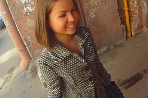 巨大黑迪克开s娇小亚洲